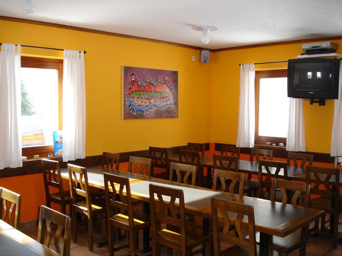 Ristorante Garni Lavizzara Hotel Sornico ภายนอก รูปภาพ