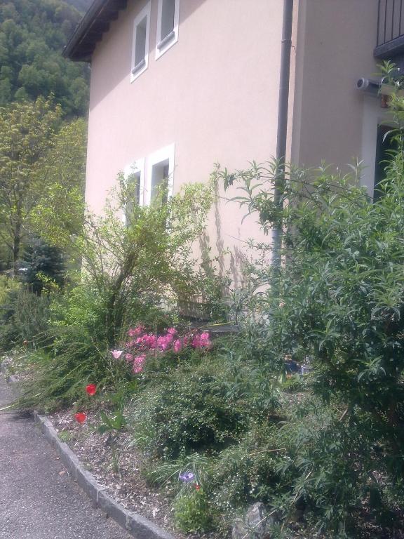 Ristorante Garni Lavizzara Hotel Sornico ภายนอก รูปภาพ
