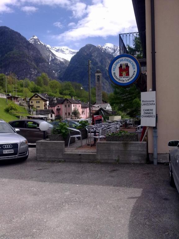 Ristorante Garni Lavizzara Hotel Sornico ภายนอก รูปภาพ